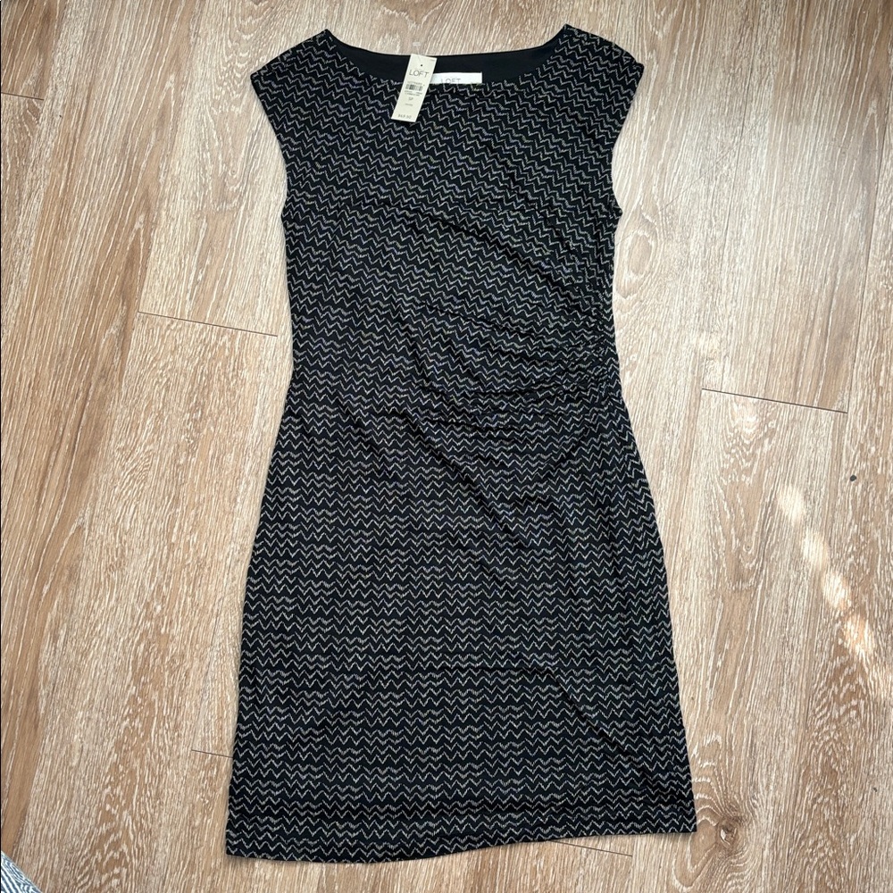 New! LOFT size small petite black zigzag/chevron print dress